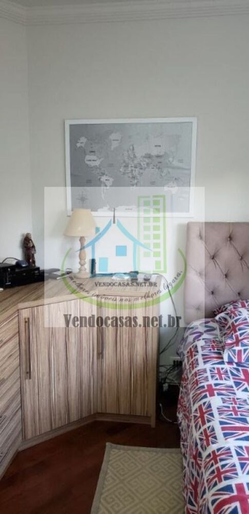 Casa, 3 quartos, 209 m² - Foto 1