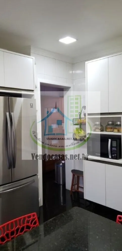 Casa, 3 quartos, 209 m² - Foto 6