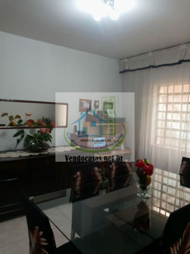 Casa, 3 quartos, 160 m² - Foto 1