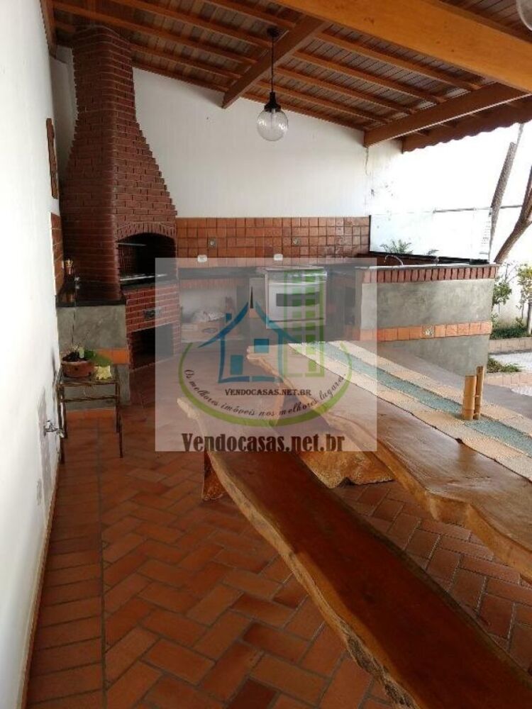 Casa, 3 quartos, 220 m² - Foto 2