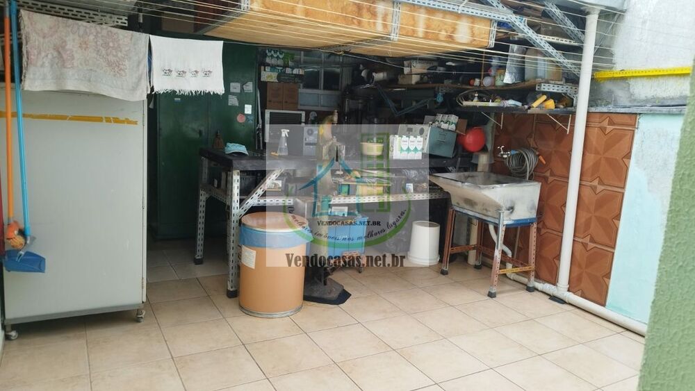 Casa à venda com 3 quartos, 110m² - Foto 7