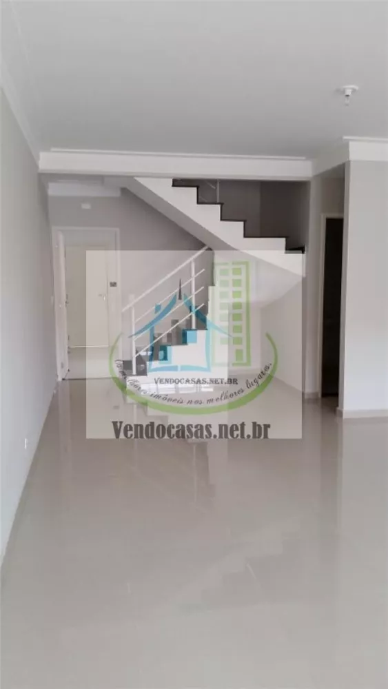 Casa à venda com 3 quartos, 157m² - Foto 3