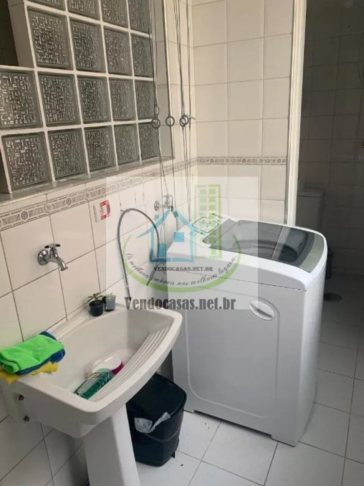 Apartamento à venda com 2 quartos, 64m² - Foto 11