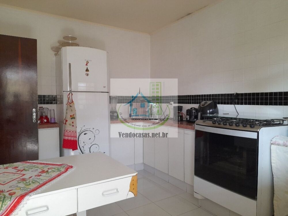 Casa, 3 quartos, 325 m² - Foto 2