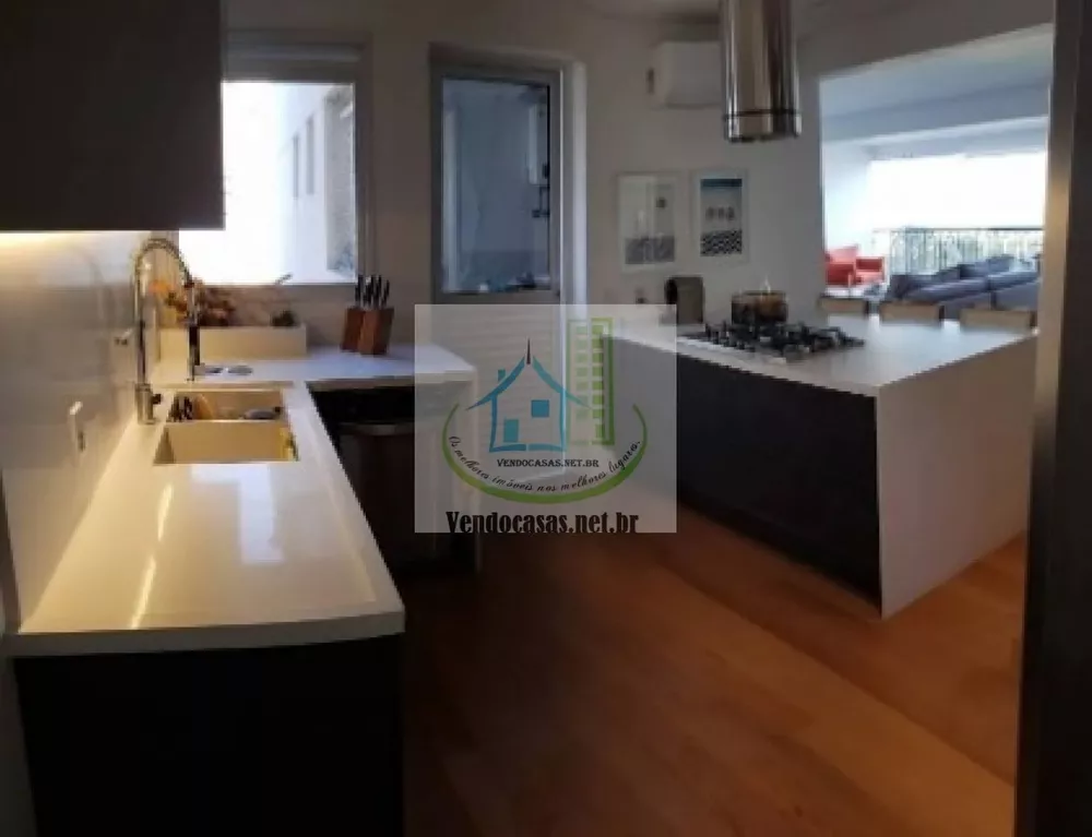 Apartamento à venda com 4 quartos, 233m² - Foto 4