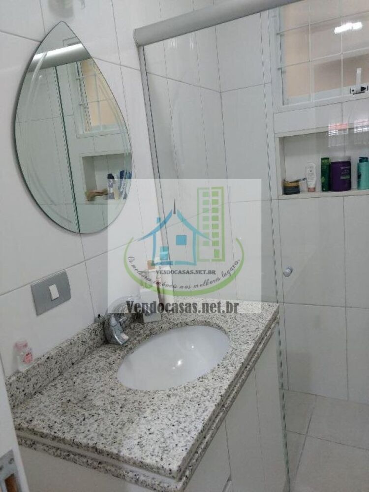 Casa, 2 quartos, 184 m² - Foto 2