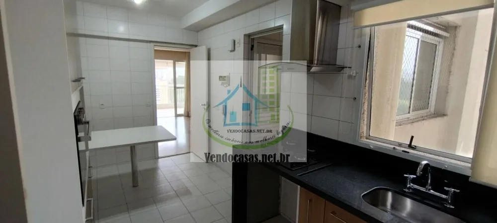 Apartamento, 3 quartos, 136 m² - Foto 4