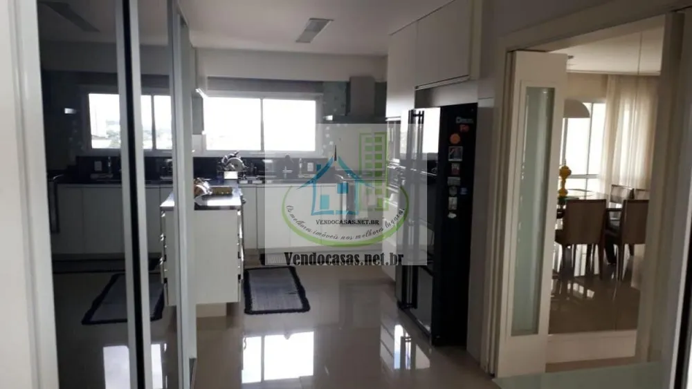 Apartamento, 4 quartos, 266 m² - Foto 1