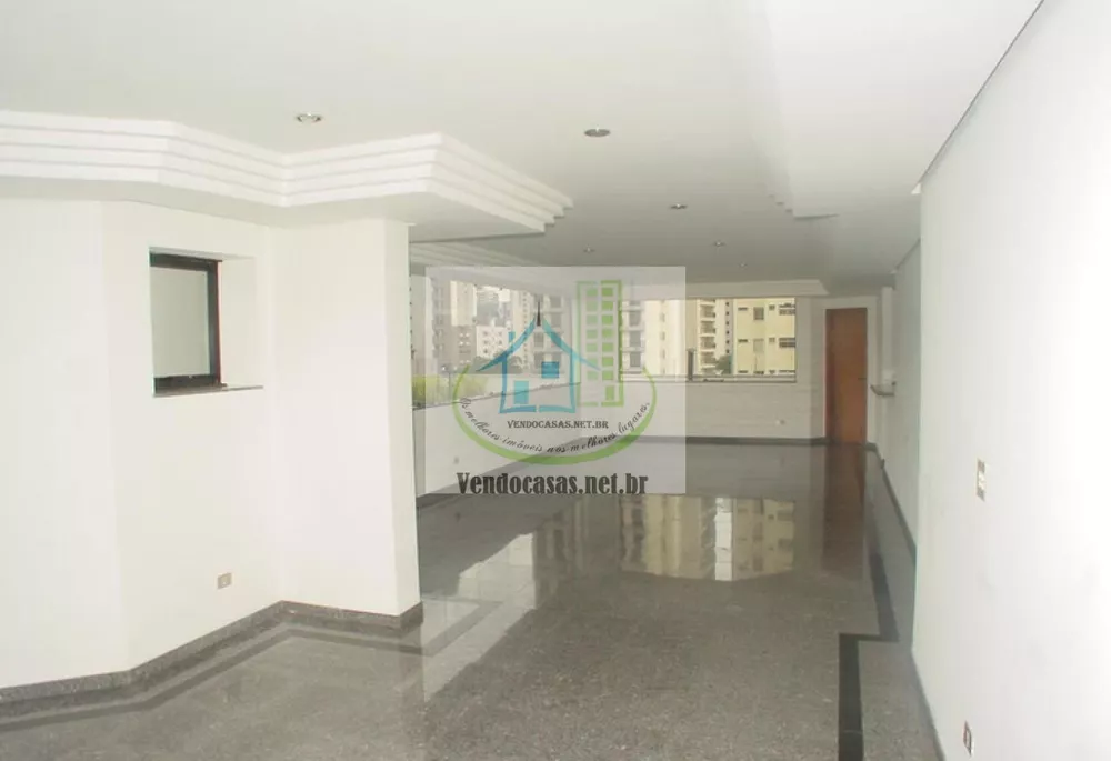 Apartamento à venda com 3 quartos, 192m² - Foto 2