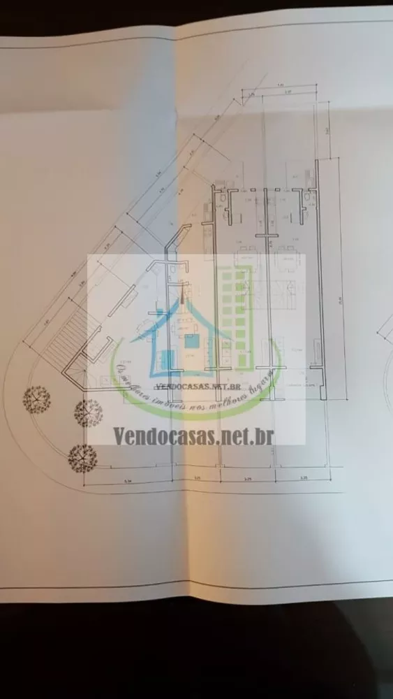 Casa à venda com 3 quartos, 110m² - Foto 1