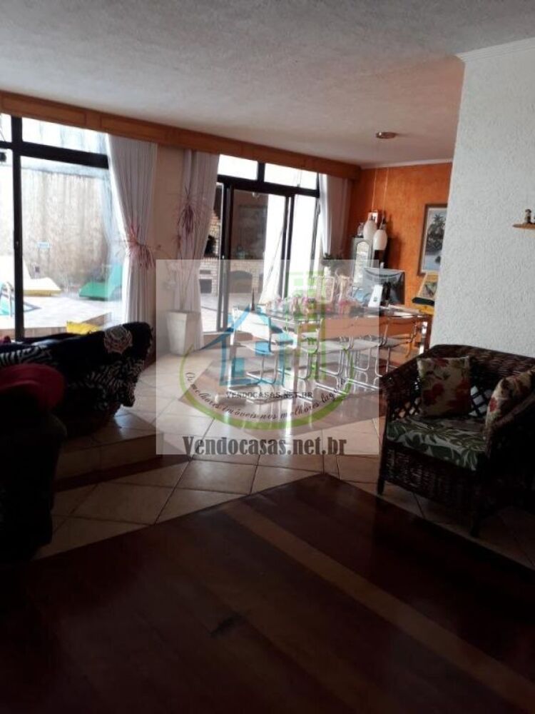 Casa, 3 quartos, 300 m² - Foto 6