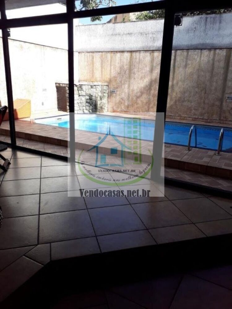 Casa, 3 quartos, 300 m² - Foto 3