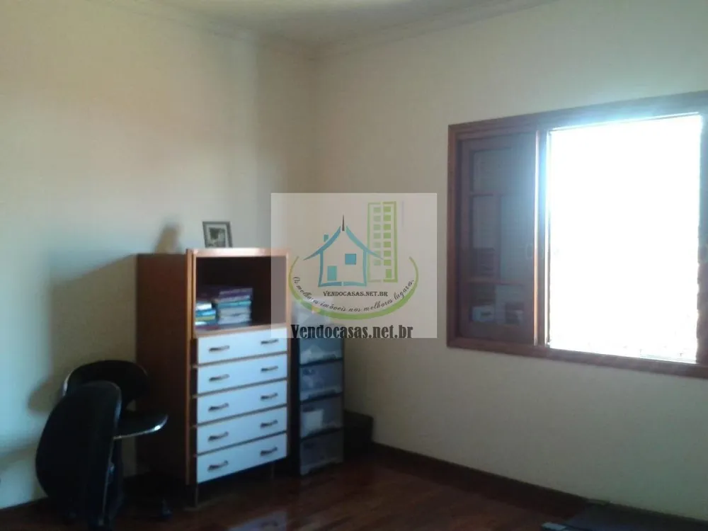 Casa, 3 quartos, 200 m² - Foto 2