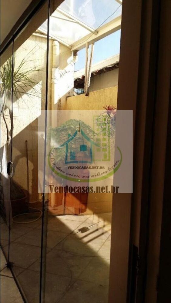 Casa à venda com 4 quartos, 530m² - Foto 4