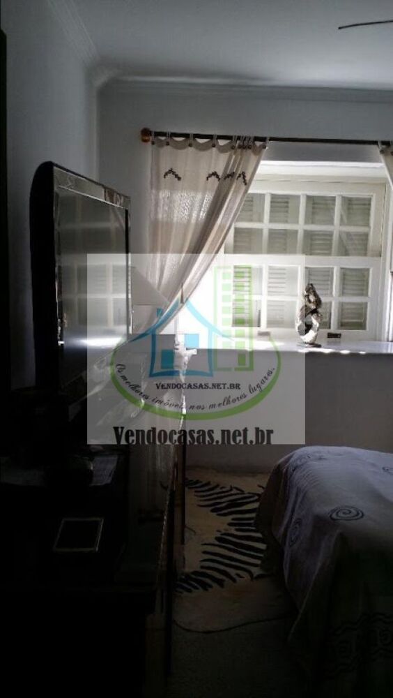 Casa à venda com 4 quartos, 530m² - Foto 3