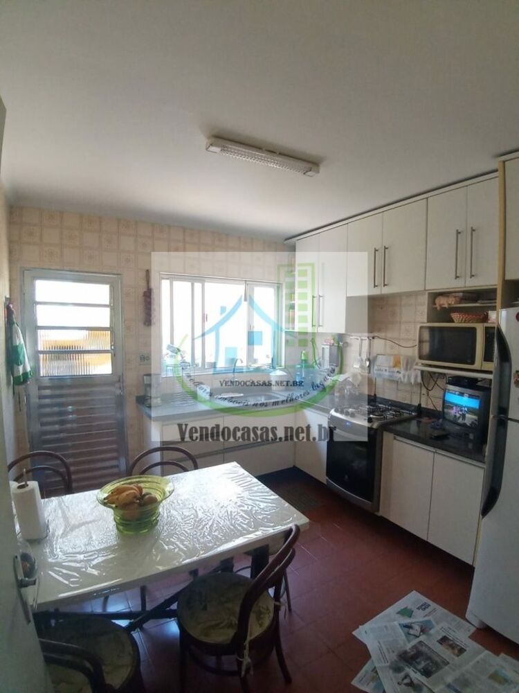 Casa, 3 quartos, 173 m² - Foto 3