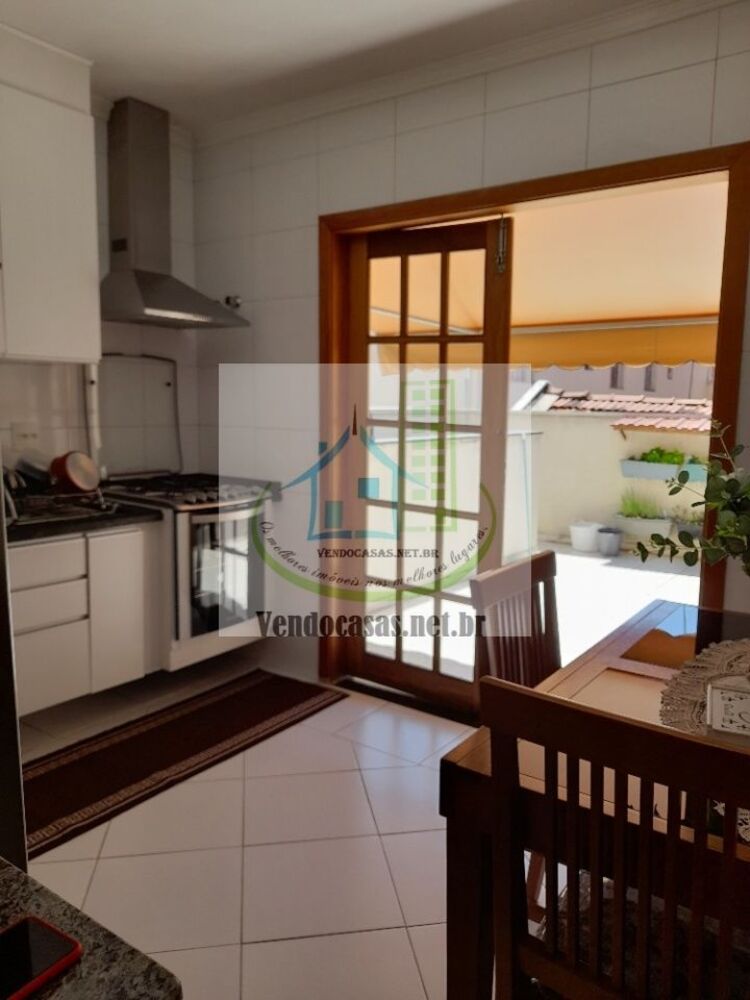 Casa, 3 quartos, 250 m² - Foto 16