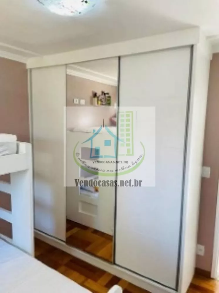 Casa à venda com 3 quartos, 121m² - Foto 11