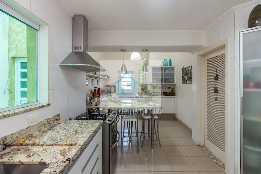 Casa, 3 quartos, 303 m² - Foto 8