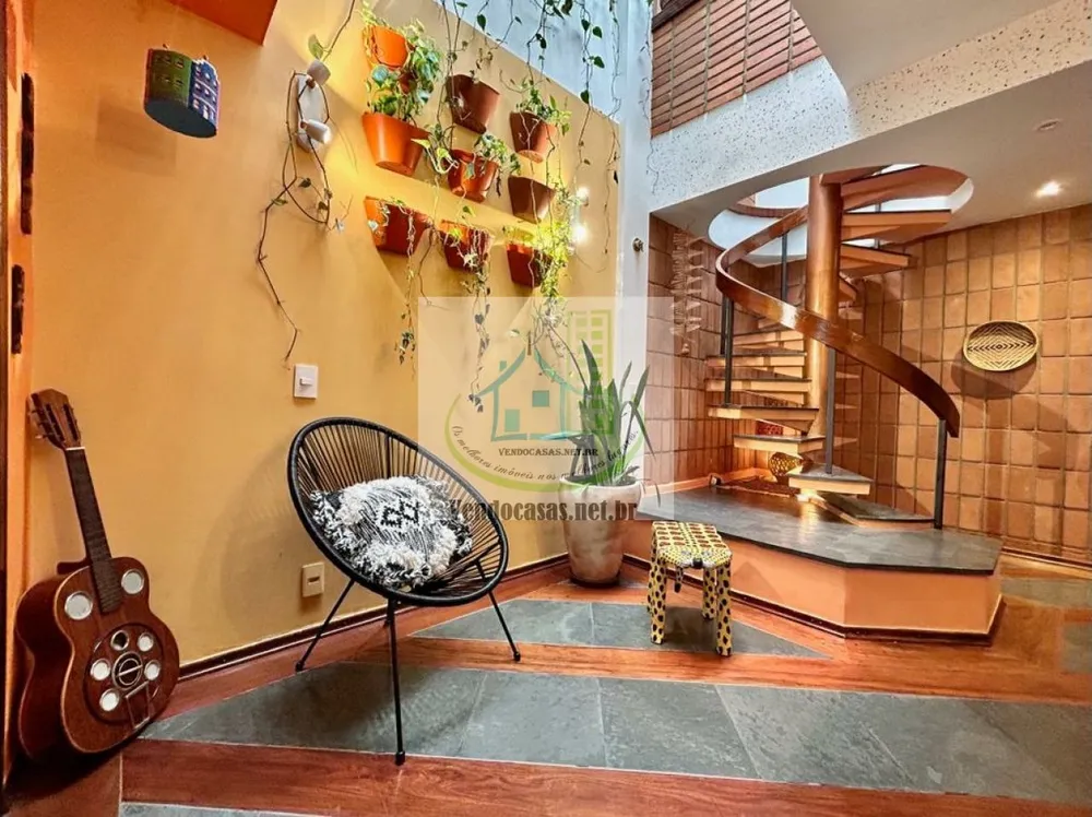 Casa, 3 quartos, 214 m² - Foto 4