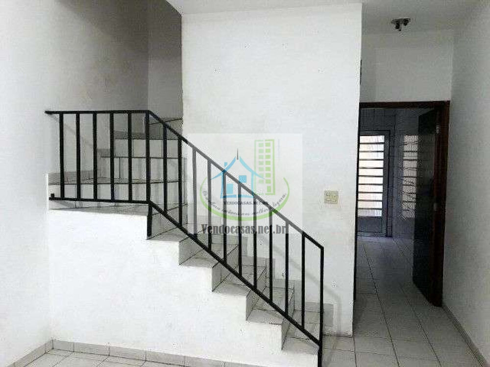 Casa, 2 quartos, 80 m² - Foto 1