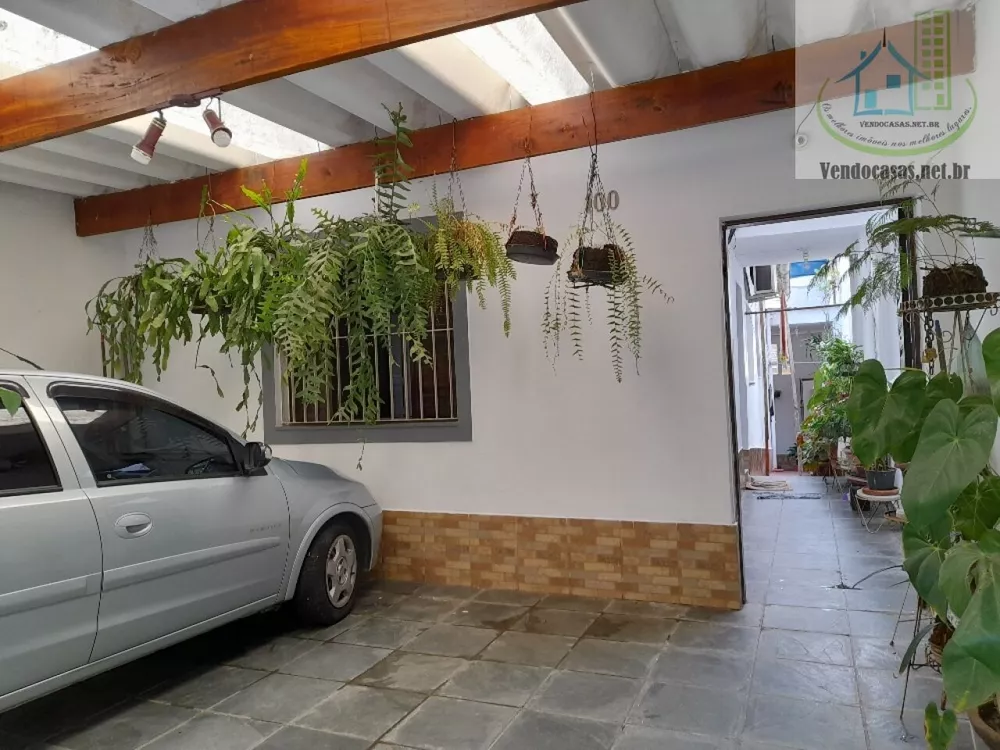 Casa à venda com 2 quartos, 80m² - Foto 4