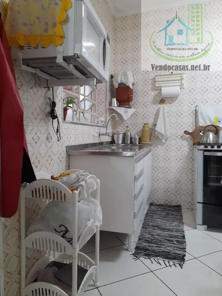 Casa à venda com 2 quartos, 80m² - Foto 18