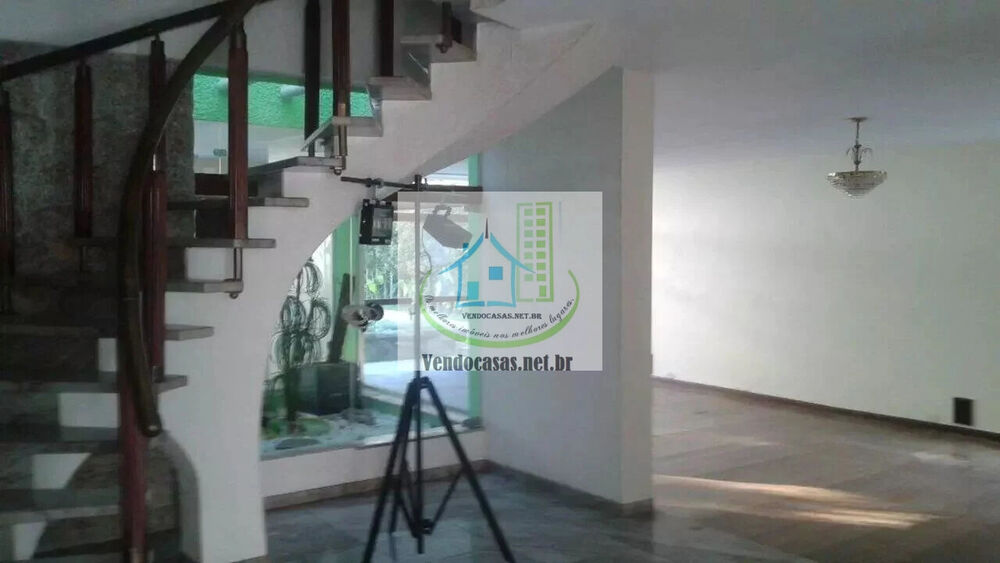 Casa, 4 quartos, 792 m² - Foto 2