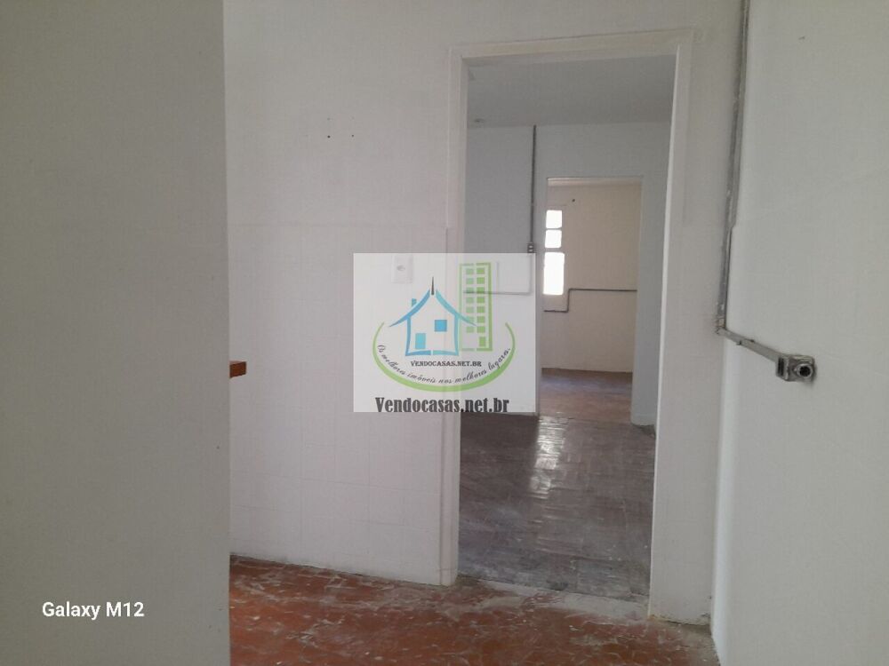 Casa à venda com 2 quartos, 129m² - Foto 7