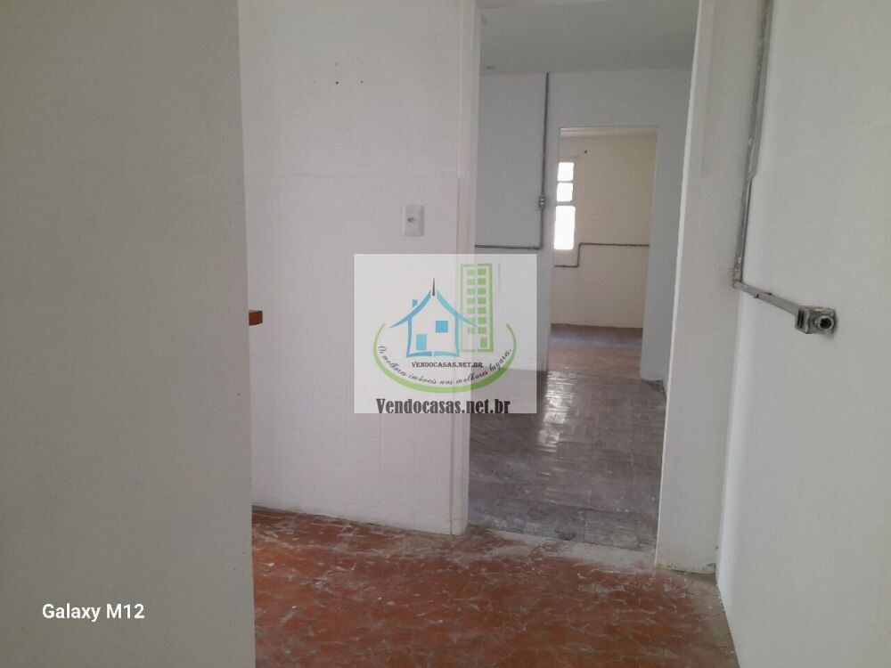 Casa à venda com 2 quartos, 129m² - Foto 8