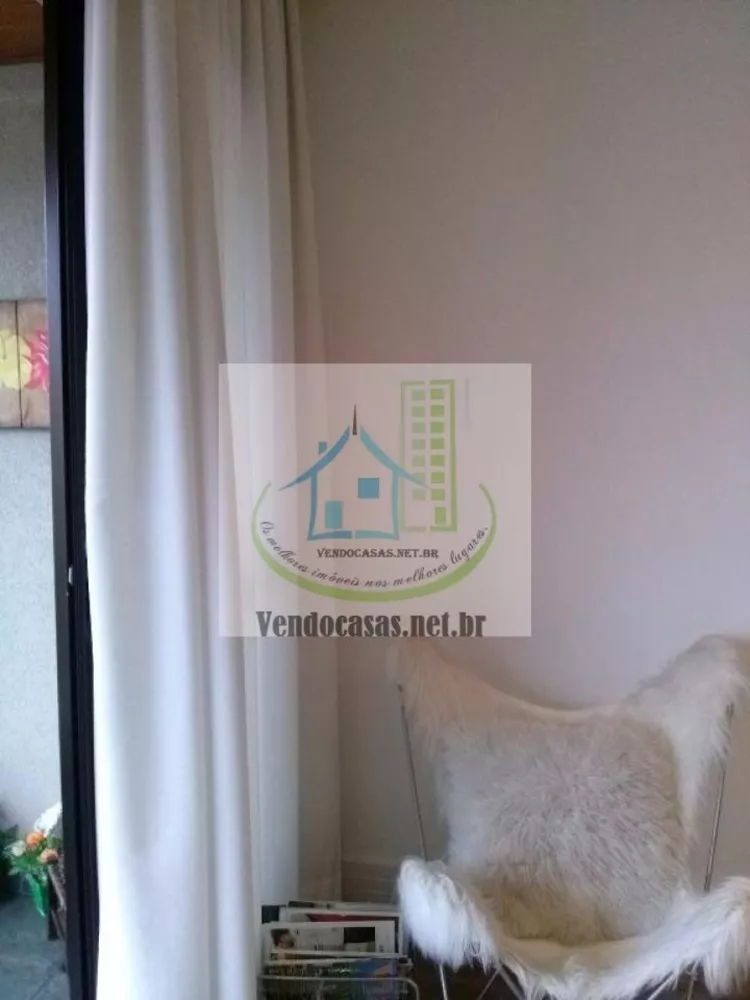 Apartamento à venda com 3 quartos, 100m² - Foto 2