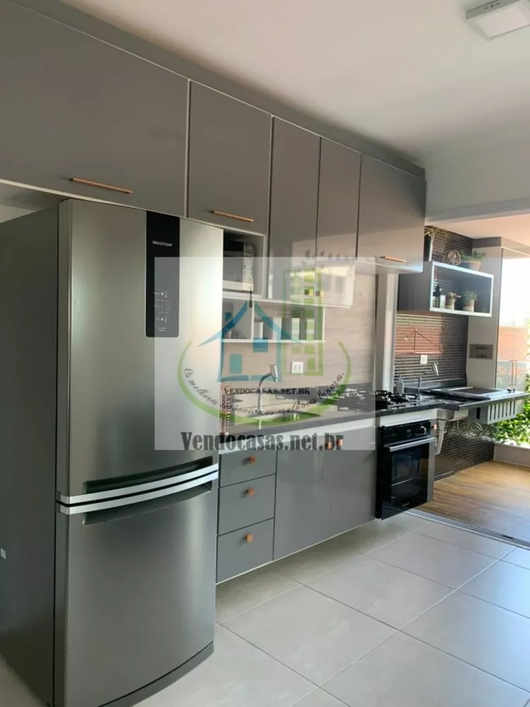 Apartamento à venda com 3 quartos, 85m² - Foto 1