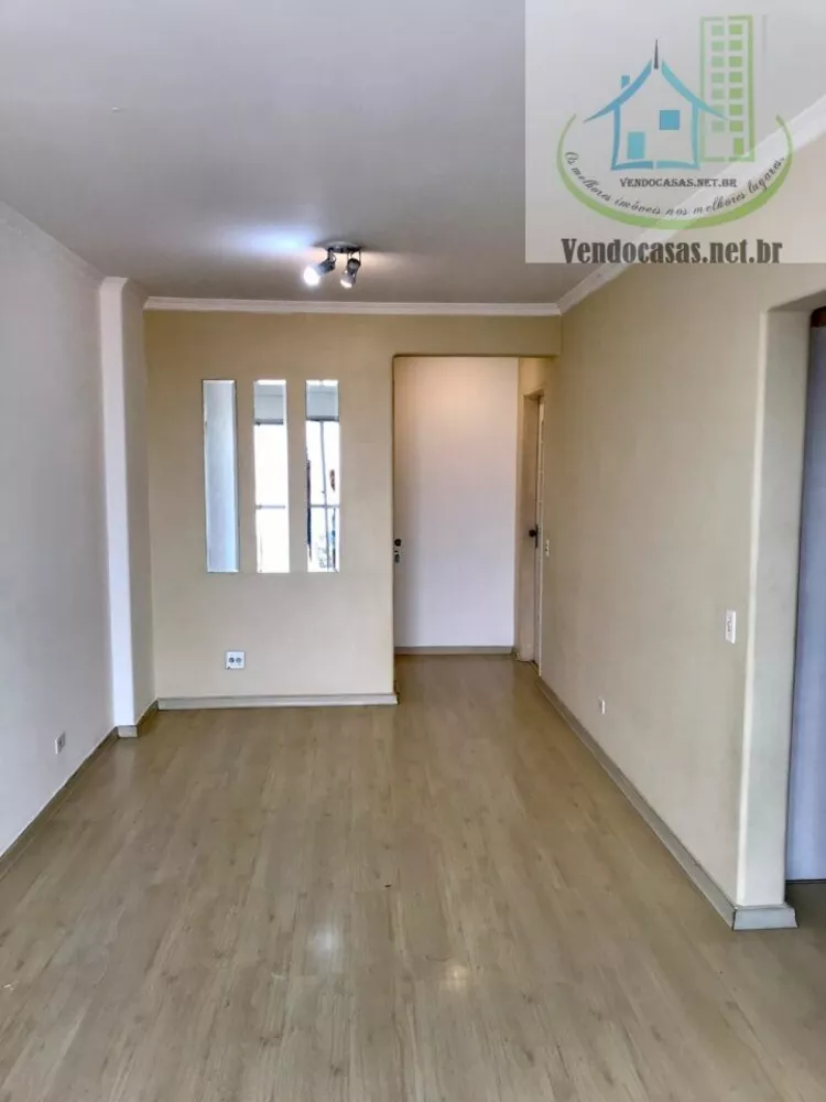 Apartamento à venda com 2 quartos, 60m² - Foto 1