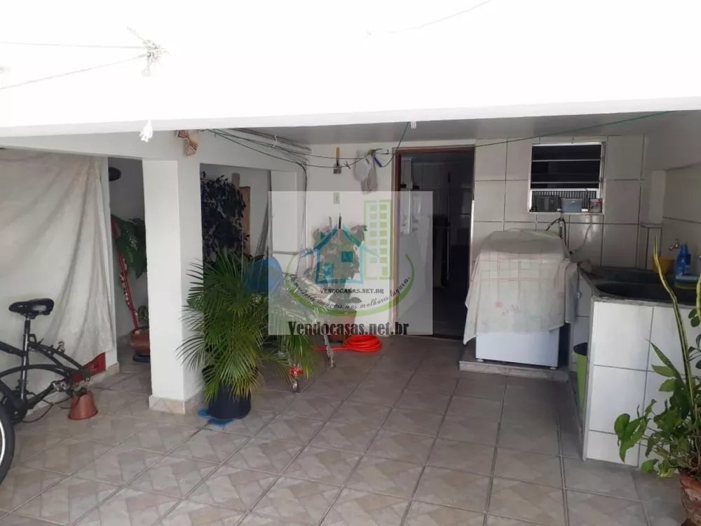 Casa à venda com 3 quartos, 120m² - Foto 4