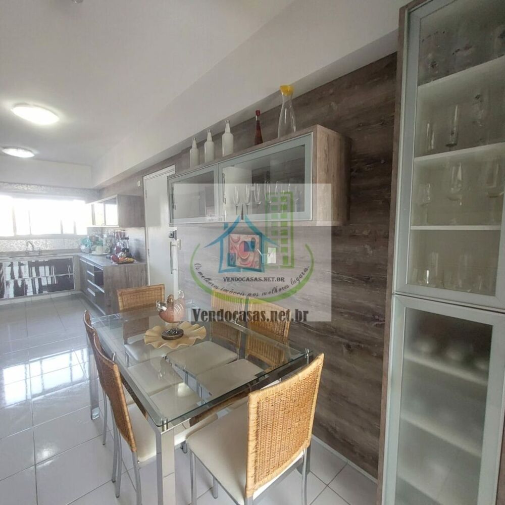 Apartamento, 4 quartos, 266 m² - Foto 1