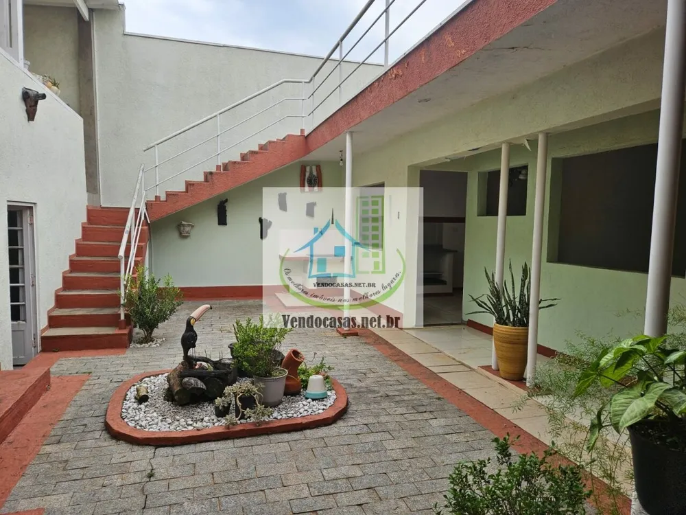 Casa, 2 quartos, 215 m² - Foto 1