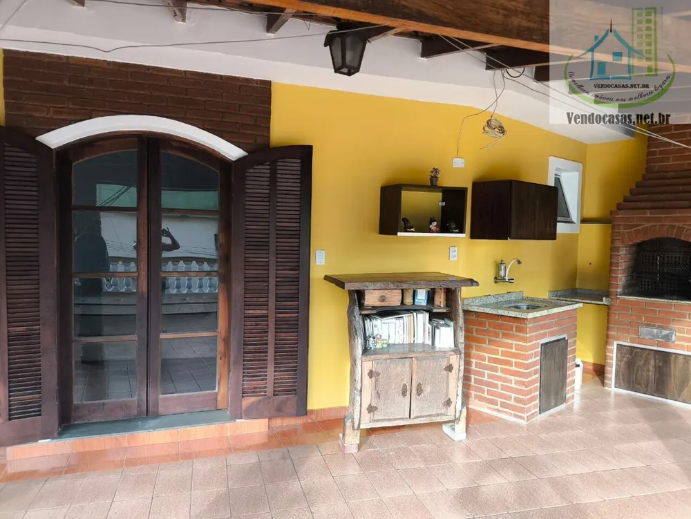 Casa, 3 quartos, 108 m² - Foto 1