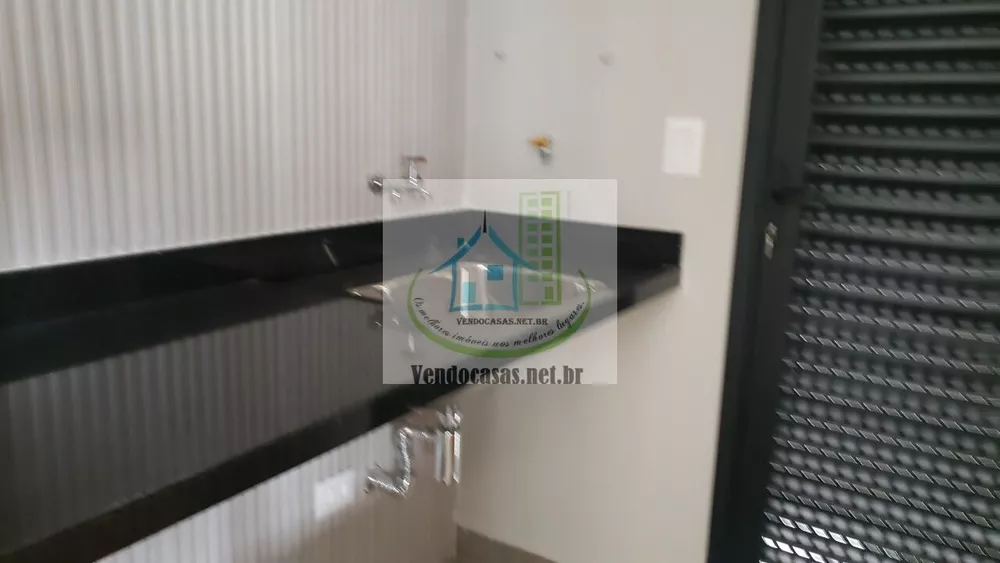 Casa de Condomínio à venda com 3 quartos, 250m² - Foto 13