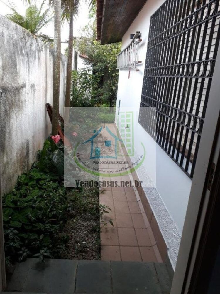 Casa à venda com 3 quartos, 118m² - Foto 2
