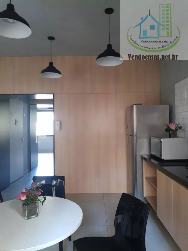 Apartamento à venda com 2 quartos, 33m² - Foto 7