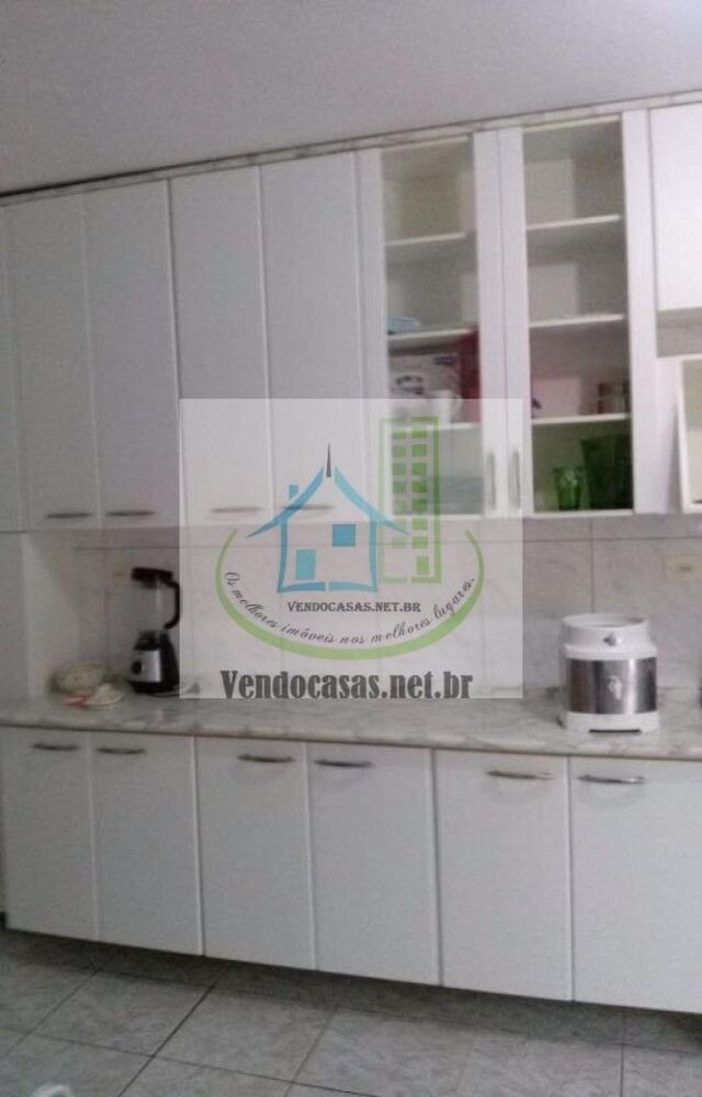 Casa, 3 quartos, 200 m² - Foto 1