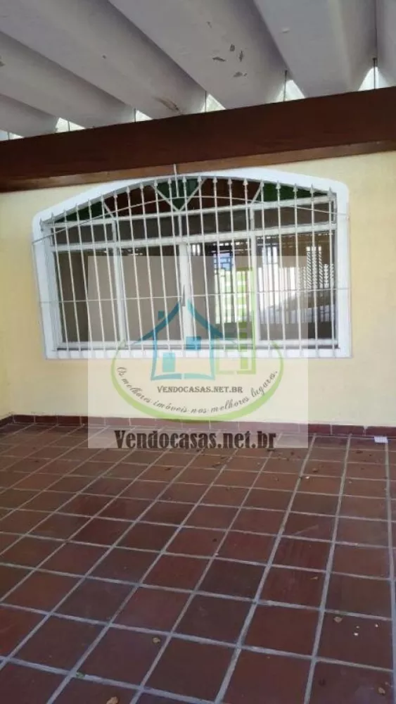 Casa à venda com 3 quartos, 140m² - Foto 3