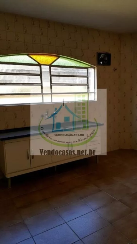 Casa à venda com 3 quartos, 140m² - Foto 4