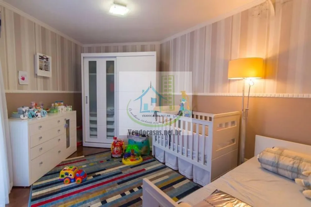 Casa, 3 quartos, 280 m² - Foto 1