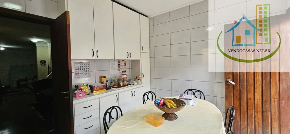 Casa, 3 quartos, 180 m² - Foto 4