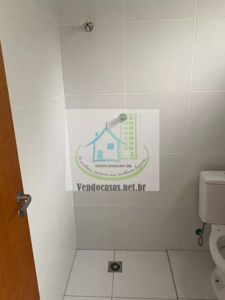 Casa à venda com 3 quartos, 100m² - Foto 7