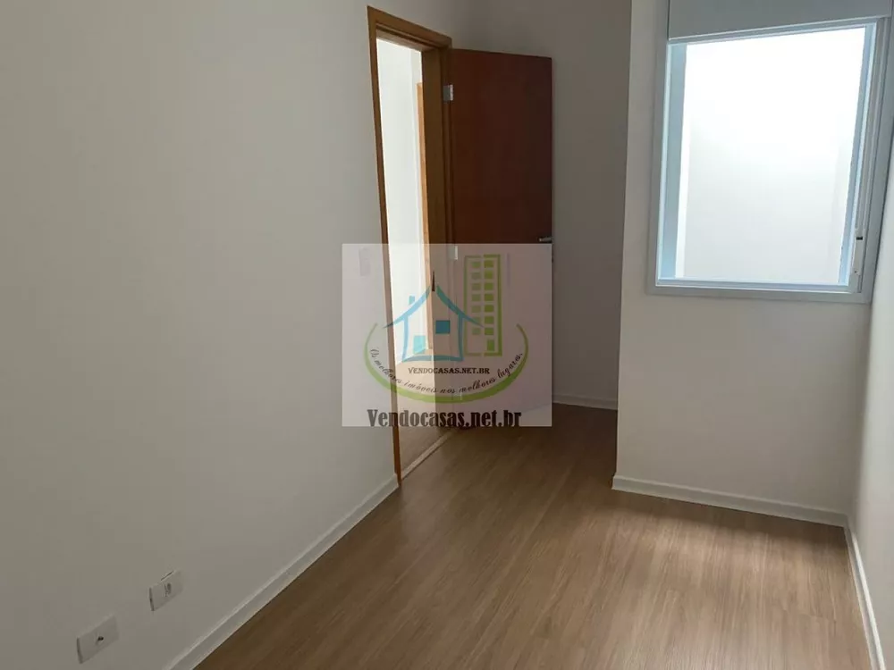 Casa à venda com 3 quartos, 100m² - Foto 11