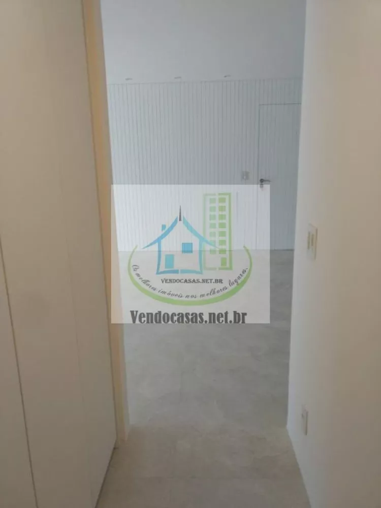 Apartamento à venda com 2 quartos, 130m² - Foto 2