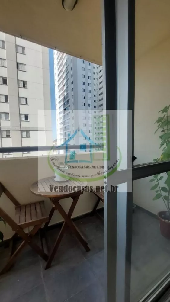 Apartamento à venda com 3 quartos, 81m² - Foto 3