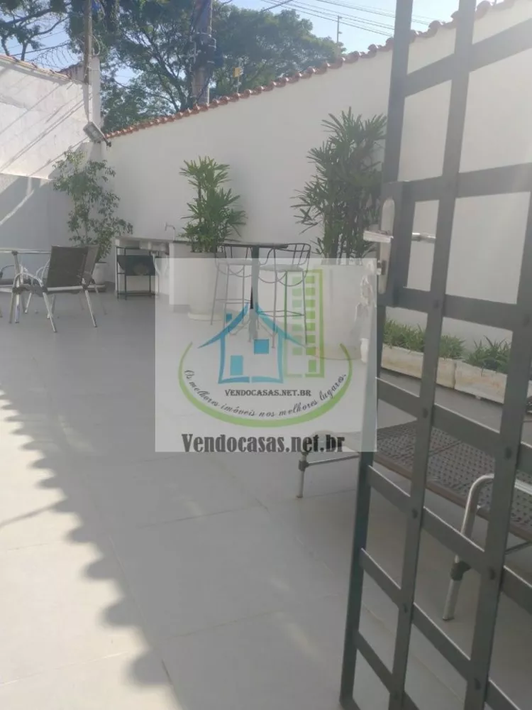 Casa à venda com 3 quartos, 260m² - Foto 3